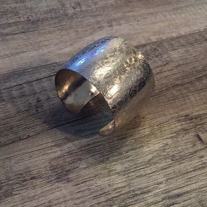 FINAL SALE! Silver cuff Bracelet